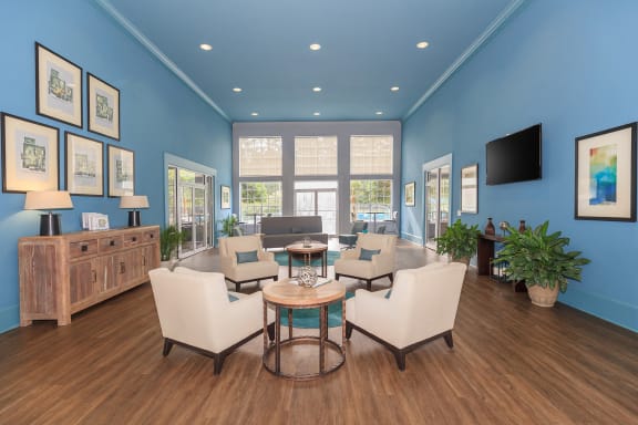 Jackson Square Apartments Apartment and Community Amenities